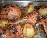 Frango assado com batatas