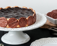 A torta holandesa divina que fez minha família achar que comprei pronta, mas aqui está a receita para provar que é caseira