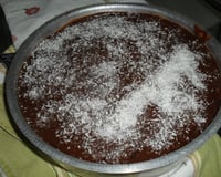 Bolo de chocolate com coco molhadinho