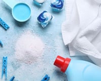 É melhor sabão líquido, em pó ou em cápsulas? Segundo especialistas em lavanderia, apenas um tipo de detergente faz sentido