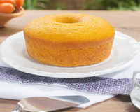 Sem farinha, sem açúcar, mas ideal para o lanche da tarde: bolo de cenoura com uma receita bem simples