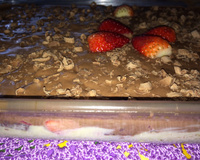 Receita de torta gelada de bis e morango