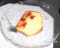 Bolo de fubá com goiabada