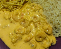 Meu pai me ensinou essa receita de strogonoff de camarão cremoso e irresistível, você nunca mais vai querer comer de outro jeito!