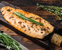 Mais leve, mais saboroso e mais saudável: como o peixe assado pode ser melhor que o frito para o bem-estar