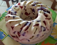 Gelatina colorida sem carboidrato