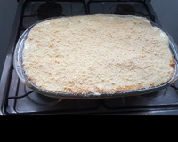 Purê de aipim recheado com queijo e carne moída