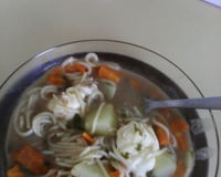 Sopa de feijão com macarrão