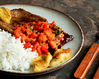 Carré com tomates e alecrim 