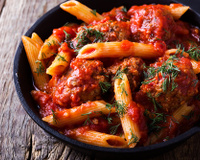 Confira o molho ideal para 5 tipos diferentes de macarrão