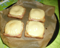 Hawai toast (pão de forma integral com abacaxi)