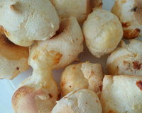 Pão de queijo sem sovar