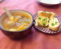 Nada de sopa sem graça! Dicas infalíveis para fugir do caldo ralo e garantir sabor