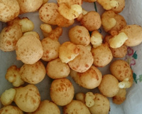 Pão de queijo frito