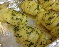 Batatas hasselback