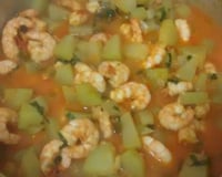 Camarão com chuchu prático