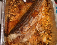 Peixe assado com farofa