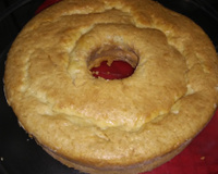 Bolo de polvilho azedo e farinha de trigo