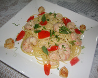 Massa ao molho de camarão e vinho branco