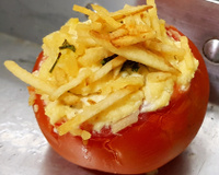 Tomates recheados com ricota