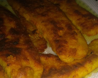 Isca de peixe empanada