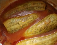 Abobrinha recheada com carne moída