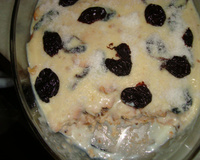 Pavê de coco e ameixa