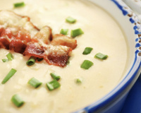 Esse creme de chuchu virou o meu jantar preferido no frio: receita deliciosa, quentinha e com pouco carboidrato