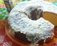 Bolo de fubá com coco