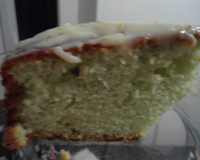 Bolo fácil de limão com cobertura