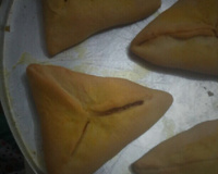 Esfiha de frango simples, barata e rápida