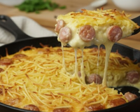 Bateu a fome? Esse fricassê de linguiça toscana é fácil, rápido e pode ser feito direto na frigideira!