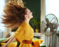 O truque simples de um arquiteto para o ventilador refrescar como um ar-condicionado