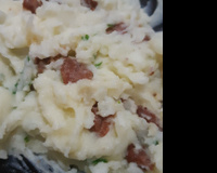 Purê de batata com linguiça