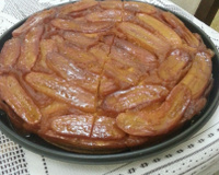 Bolo caramelizado de banana da Cida