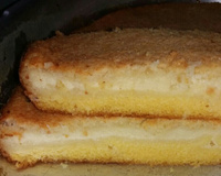 Bolo de fubá cremoso