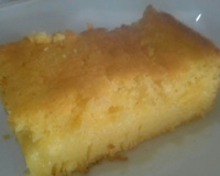 Bolo cremoso de milho verde