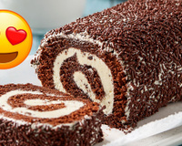 Rocambole de chocolate com gostinho de infância é a receita amada da minha família para você fazer hoje!