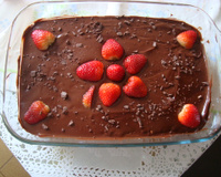 Mousse de bombom de morango