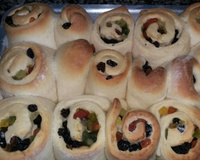 Rosca de frutas cristalizadas com uva passas
