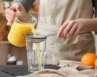 Coar suco é crime nutricional ou tá liberado? Vamos encerrar a polêmica com os benefícios da bebida