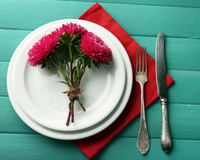 Como arrumar a mesa em jantares sofisticados