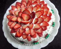 Bolo flor de morango