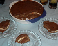 Torta de bolachinha Maria de chocolate