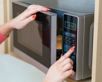 5 truques de micro-ondas que vão mudar a sua vida