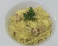 Macarrão à carbonara