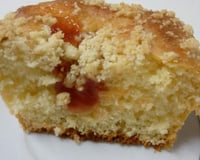 Cuca recheada (massa mole)