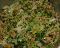 Repolho refogado com carne de soja