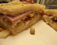 Lanche ao forno da Lia