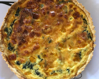 Quiche de espinafre e mussarela